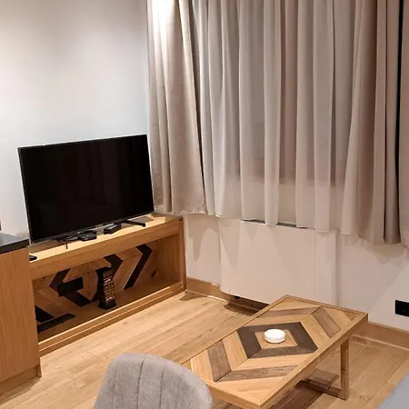 U Casa Di Legno 2,5,8,11 *